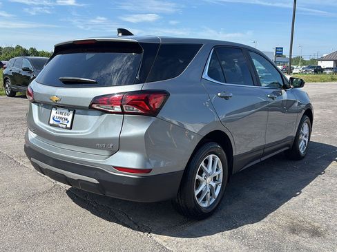 Used 2023 Chevrolet Equinox LT AWD/4WD image 7