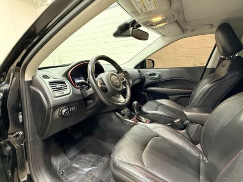 Used 2017 Jeep Compass Trailhawk w/ Leather Interior Group image 33