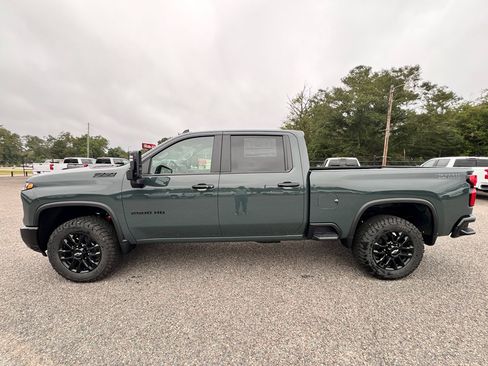 New 2026 Chevrolet Silverado 2500 LT w/ Trail Boss Package image 2