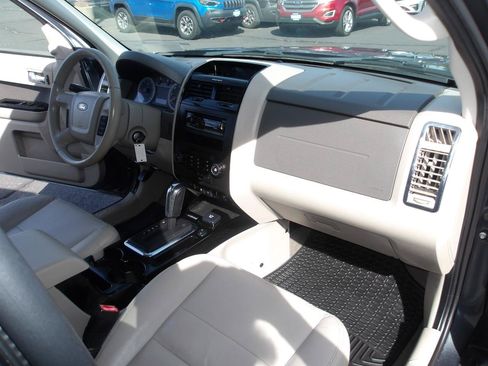 Used 2010 Ford Escape 4WD Hybrid image 13