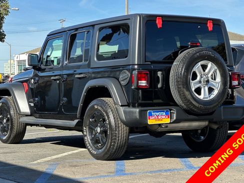 Used 2021 Jeep Wrangler Unlimited Sport image 6