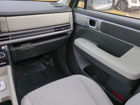 New 2026 Hyundai Santa Fe SE FWD image 17