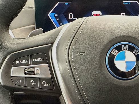 Used 2026 BMW X5 xDrive50e w/ Climate Comfort Package AWD/4WD image 11