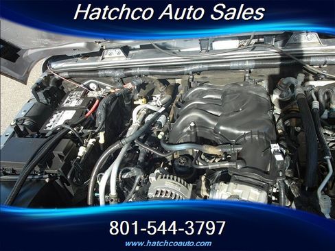 Used 2016 Jeep Wrangler Rubicon w/ Power Convenience Group image 10