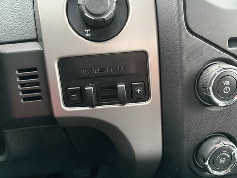 Used 2014 Ford F150 XLT w/ Equipment Group 301A Mid image 25