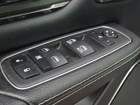 Used 2022 RAM 1500 Laramie image 19