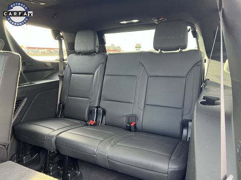 Used 2024 Chevrolet Tahoe Z71 w/ Luxury Package image 24