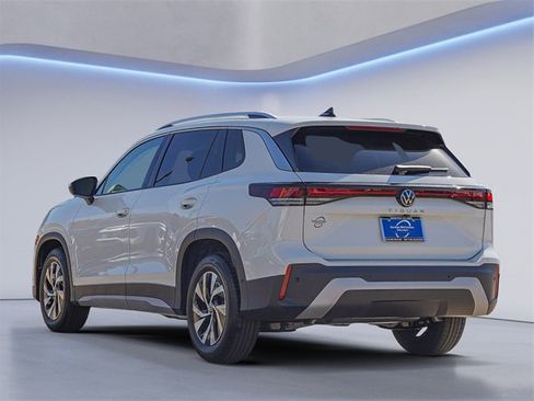 New 2026 Volkswagen Tiguan S image 6