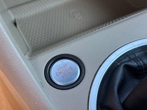 Used 2013 Volkswagen Beetle 2.0T FWD image 24