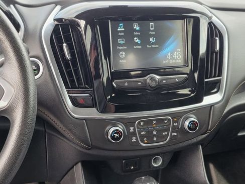 Used 2019 Chevrolet Traverse LS FWD image 9