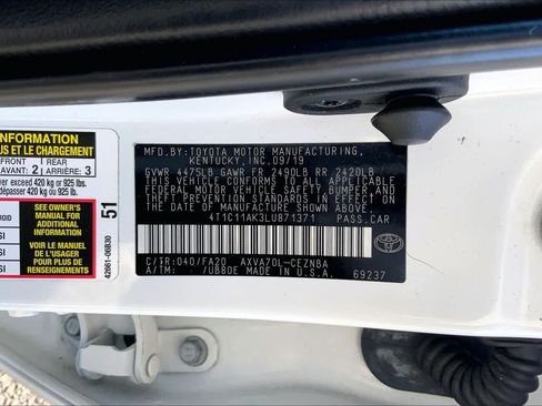 Used 2020 Toyota Camry LE FWD image 33