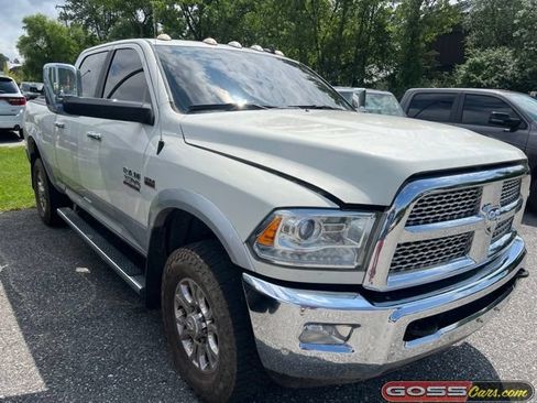 Used 2017 RAM 3500 Laramie w/ Snow Chief Group AWD/4WD image 2