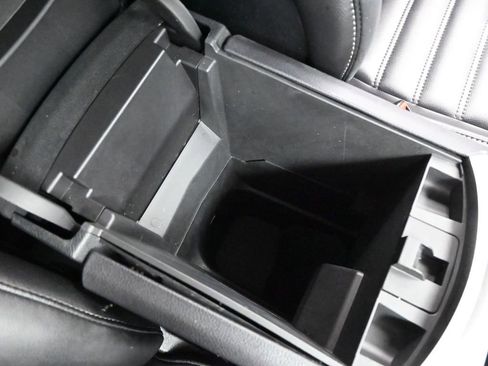 Used 2023 Ford Edge SEL image 24