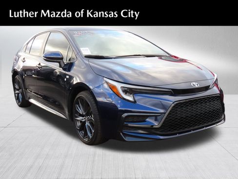 Used 2024 Toyota Corolla SE image 1