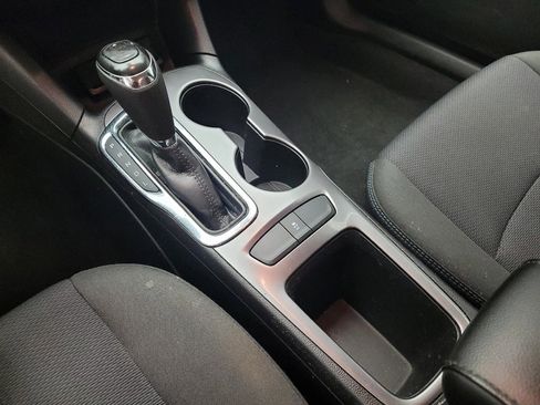 Used 2017 Chevrolet Cruze LT FWD image 26