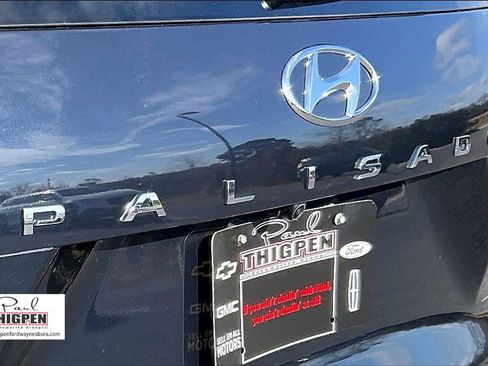 Used 2024 Hyundai Palisade Limited image 8