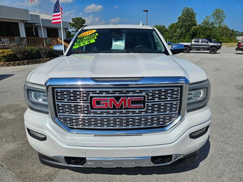 Used 2016 GMC Sierra 1500 Denali w/ Enhanced Driver Alert Package AWD/4WD image 9