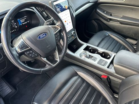 Used 2023 Ford Edge SEL image 10