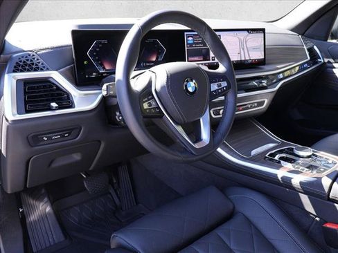 Used 2025 BMW X5 xDrive40i w/ Climate Comfort Package AWD/4WD image 13