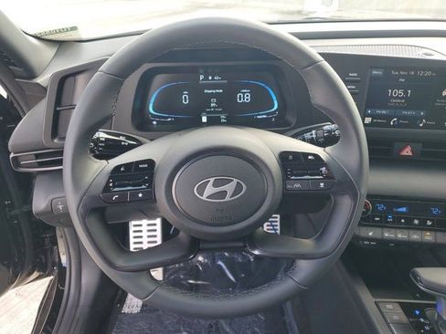 New 2026 Hyundai Elantra SEL Sport Premium image 17