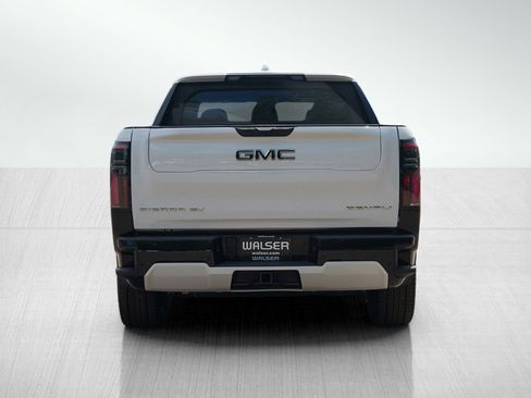 Used 2025 GMC Sierra EV Denali AWD/4WD image 4