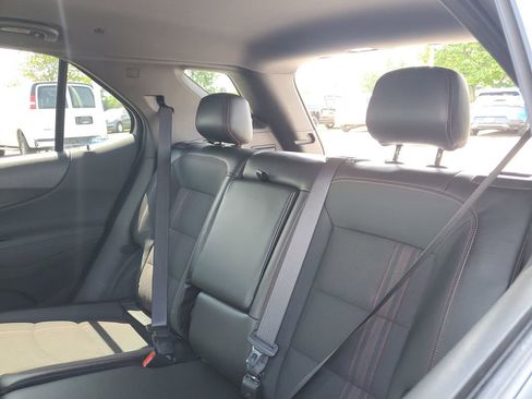 Used 2022 Chevrolet Equinox RS w/ Infotainment Package AWD/4WD image 32