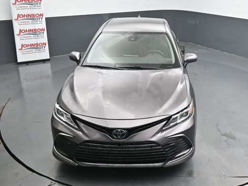 Used 2023 Toyota Camry LE image 11