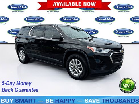Used 2018 Chevrolet Traverse LS FWD image 1