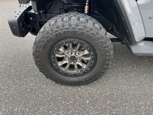 Used 2021 Jeep Wrangler Unlimited Rubicon w/ Dual Top Group image 28