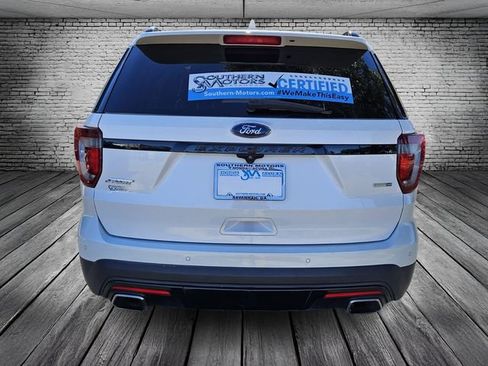 Used 2017 Ford Explorer Sport w/ Equipment Group 401A image 4