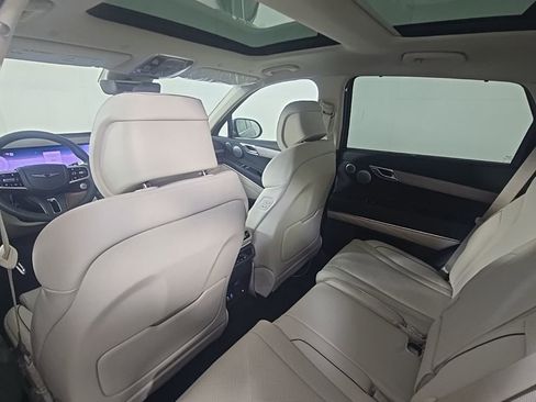 New 2026 Genesis GV80 2.5T Prestige AWD/4WD image 28