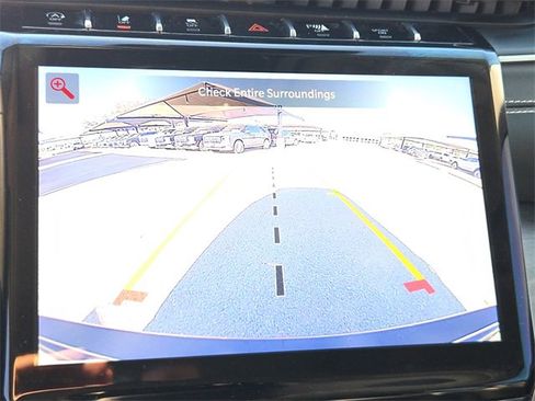 Used 2023 Jeep Grand Cherokee Limited image 20