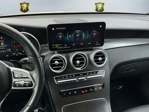 Used 2023 Mercedes-Benz GLC 300 4MATIC Coupe image 12
