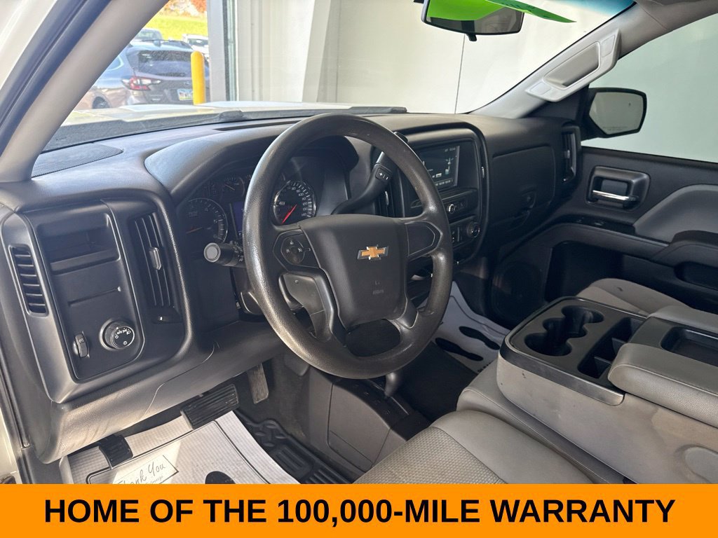 Used 2017 Chevrolet Silverado 1500 Custom w/ Custom Convenience Package AWD/4WD image 9