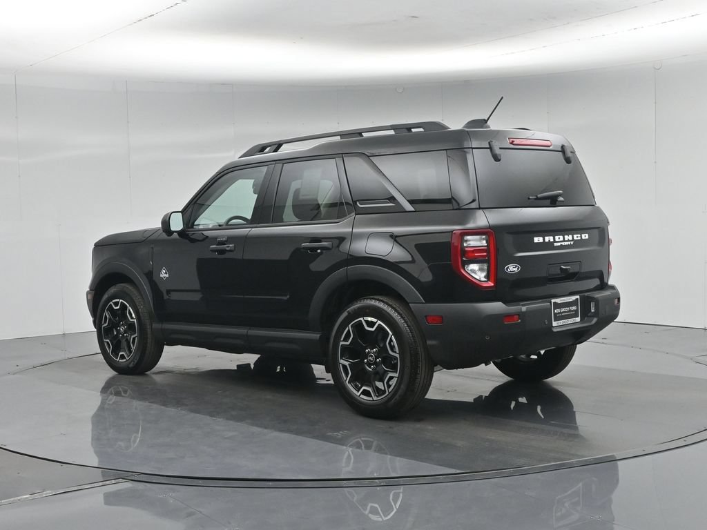 New 2026 Ford Bronco Sport Outer Banks w/ Outer Banks Tech Package+ AWD/4WD image 6