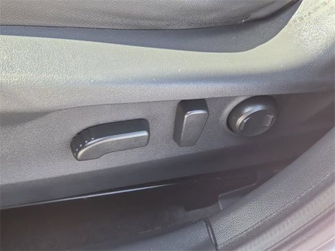 Used 2020 Subaru Legacy Limited w/ Popular Package #3 image 19