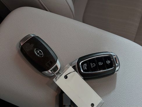 Used 2023 Hyundai Kona SEL image 36