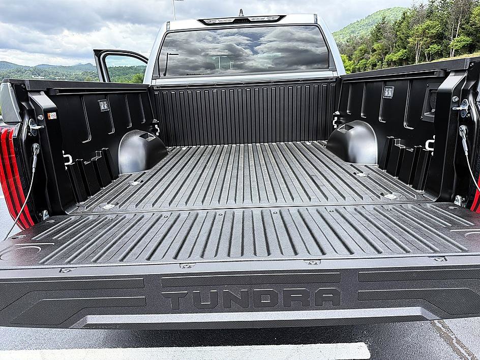 New 2026 Toyota Tundra SR5 w/ SR5 Premium Package AWD/4WD image 21