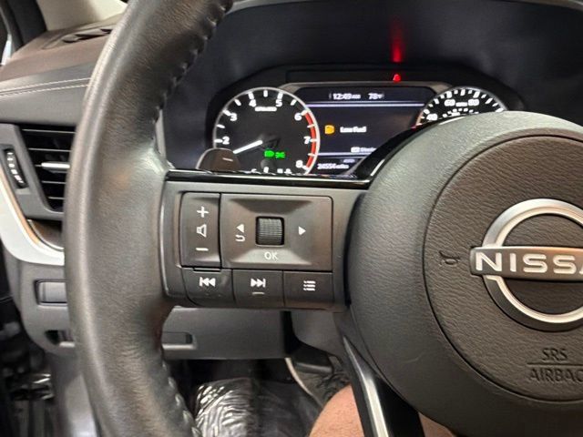Used 2023 Nissan Rogue SV w/ SV Premium B Package AWD/4WD image 26