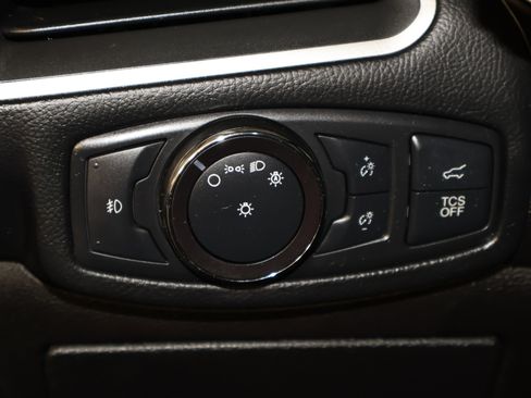 Used 2019 Ford Edge SEL w/ Equipment Group 201A image 33