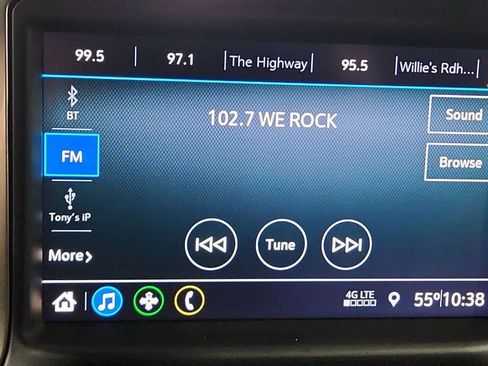 Used 2022 Chevrolet Silverado 1500 LT image 20