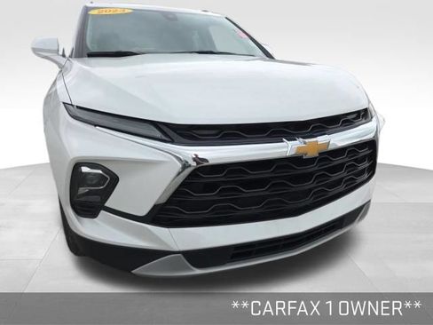 Used 2023 Chevrolet Blazer LT w/ Convenience Package FWD image 2