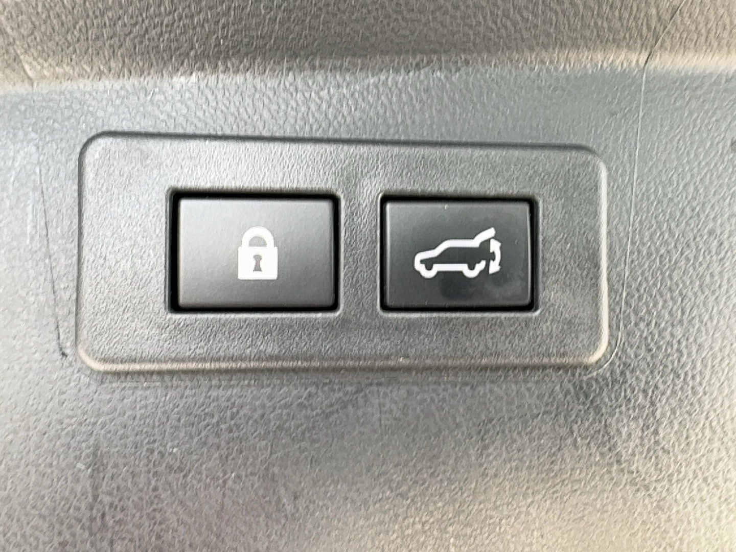 Certified 2022 Subaru Outback Limited w/ Popular Package #2 AWD/4WD image 19