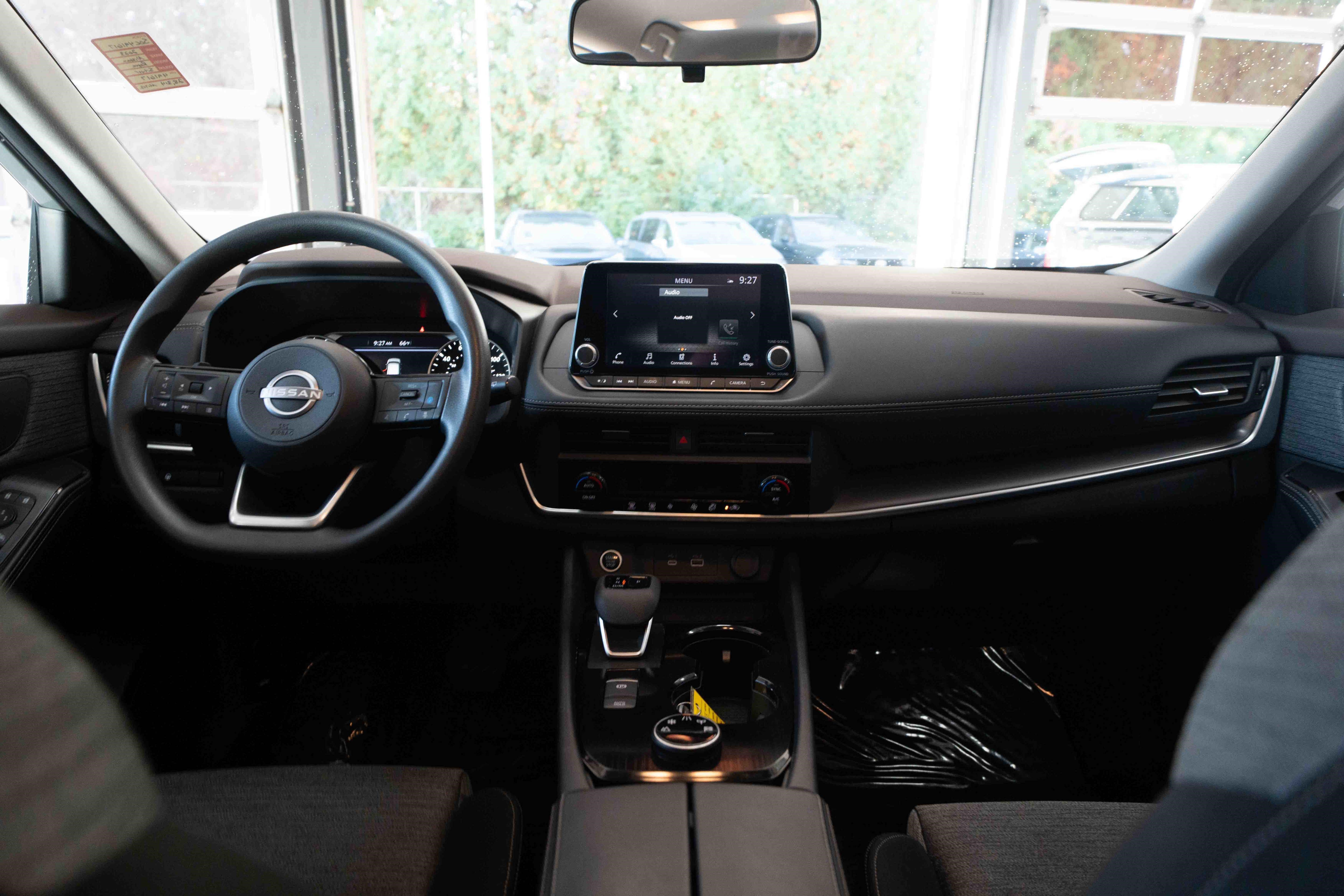 Used 2023 Nissan Rogue SV AWD/4WD image 20