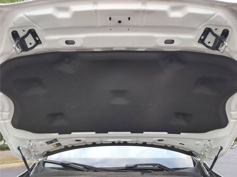 Used 2020 Volvo XC90 T5 Momentum FWD image 16