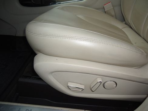 Used 2017 Lincoln MKC Reserve AWD/4WD image 25