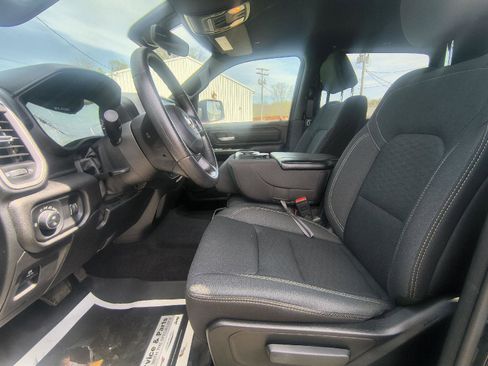 Used 2025 RAM 1500 Tradesman w/ Night Edition image 10