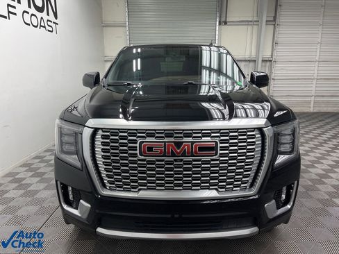 Certified 2022 GMC Yukon Denali image 9