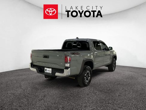 Used 2023 Toyota Tacoma TRD Off-Road image 8
