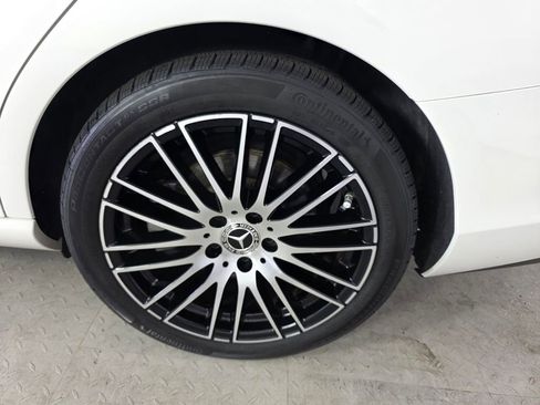 Certified 2025 Mercedes-Benz C 300 Sedan image 17